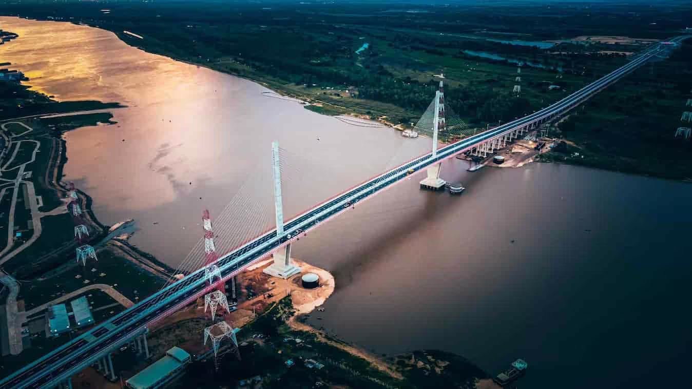 Puente Remanso en Mariano Roque Alonso